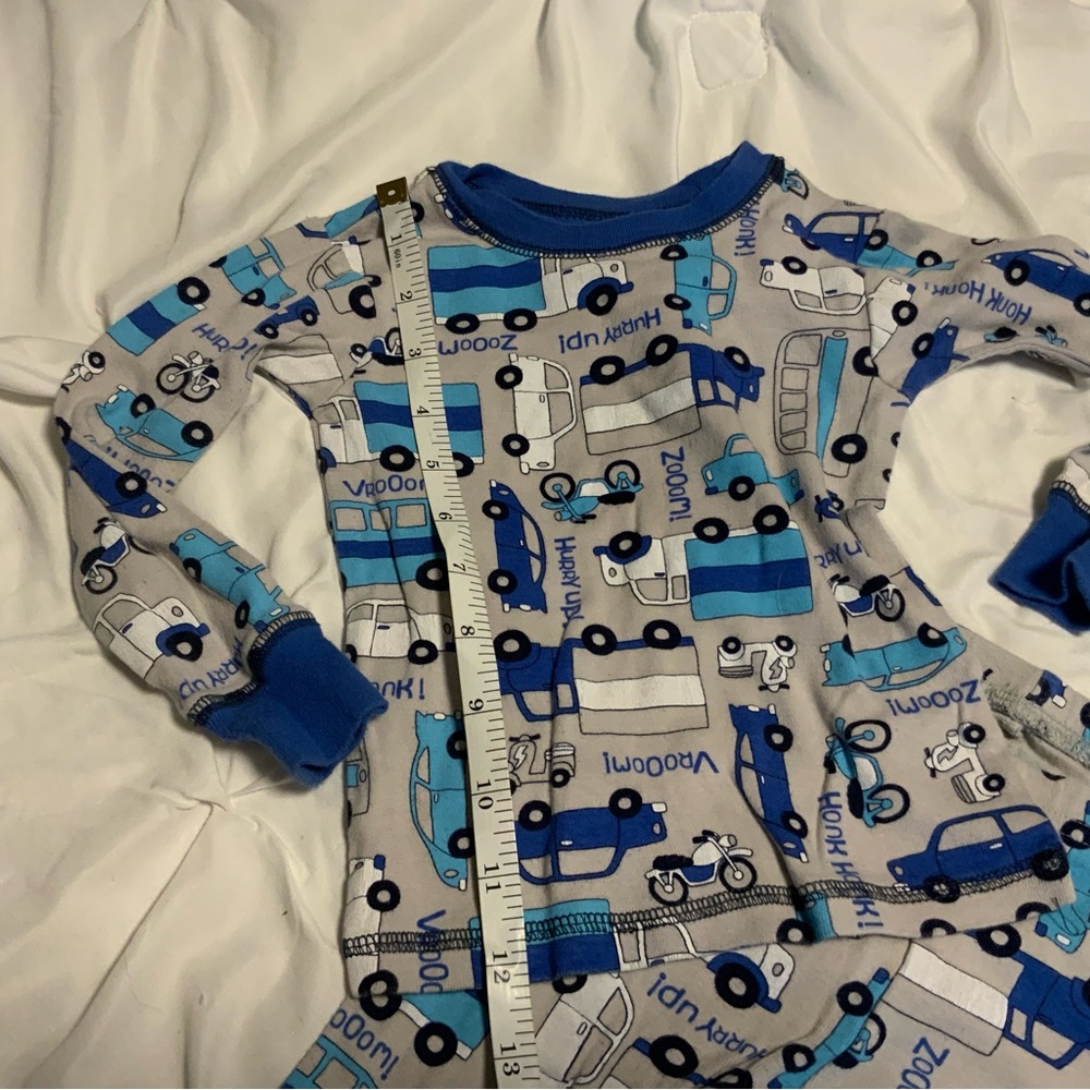 Pick any 5 for $15 Carter's Blue and Gray Car Print Pajama Set - Picture 6 of 8